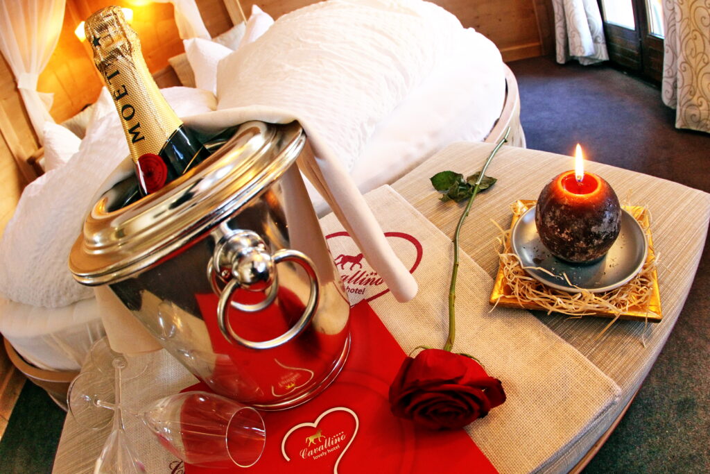 grande suite in hotel ad andalo con piscina