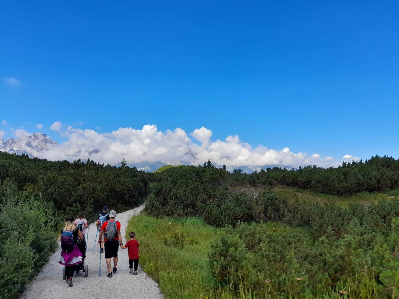 Vacanza attiva all’aria aperta in Paganella Vacanza attiva sulle Dolomiti di Brenta