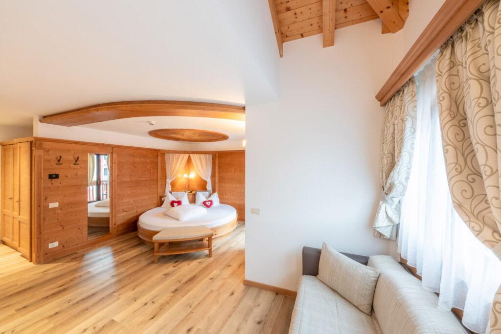 Grand Family Suite cavallino lovely hotel andalo trentino